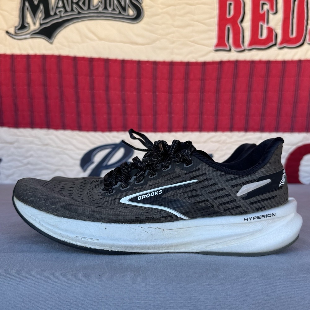 Size 9 - Brooks Hyperion 1203961B008 Gunmetal Black White Running Shoes Womens